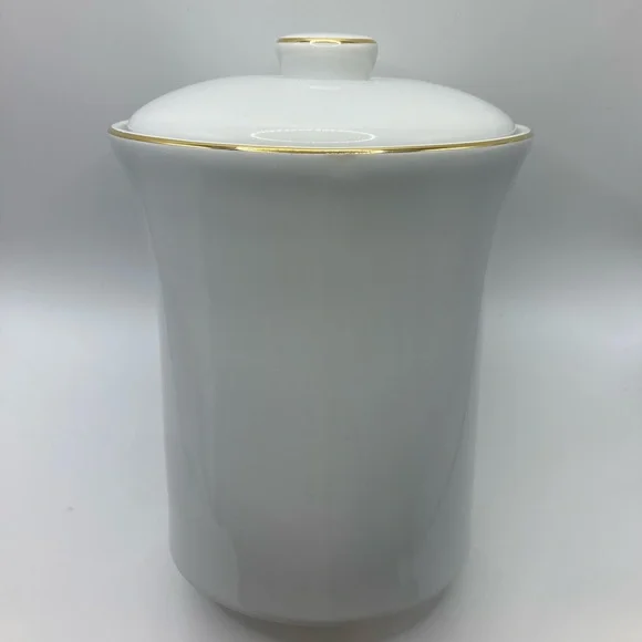 Gevalia Kaffe White w/Gold Trim Handmade Fine Ceramic Ware Coffee
Canister - Picture 3 of 9